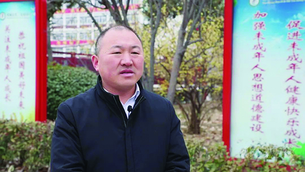 提高课堂效率的第一步，是教师少讲多余的话