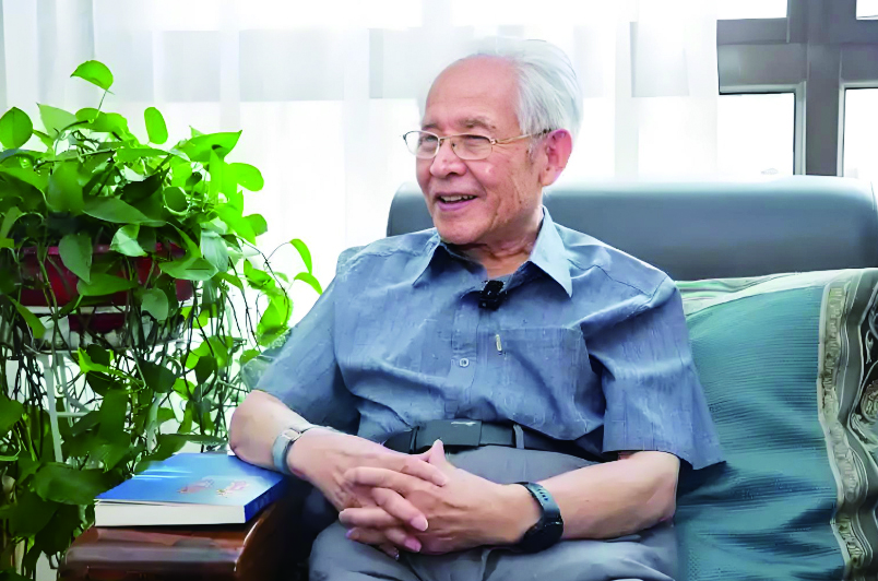 中国科学院院士张国伟： 踏遍秦岭星作伴 脚丈山河地有痕