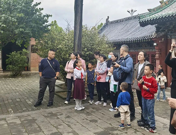 b561242cb1d34b69afc7335ba2355e83.jpg 微信图片_2025-10-15_093738_232.jpg