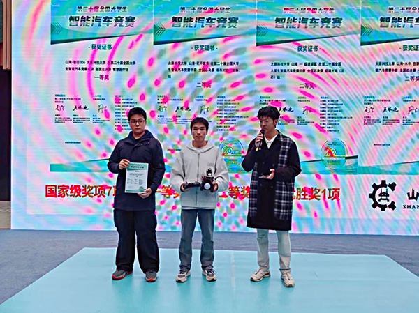 dfe2626693b7457385efda262e0b6b12.jpg 微信图片_2025-10-22_115157_729.jpg