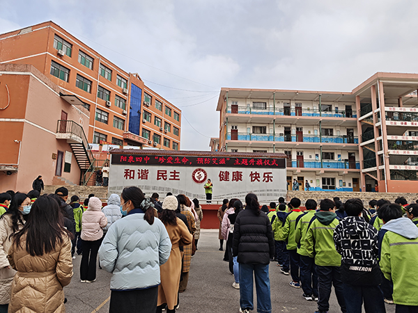 b9f064c6519f4d46b12c5a460b6d5a9f.jpg 封面.jpg