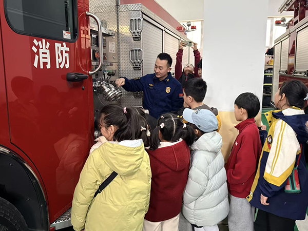 b6ccee5a648f45269213a1d01ce73714.jpg 8.jpg